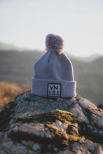 Load image into Gallery viewer, Grey PomPom Toque